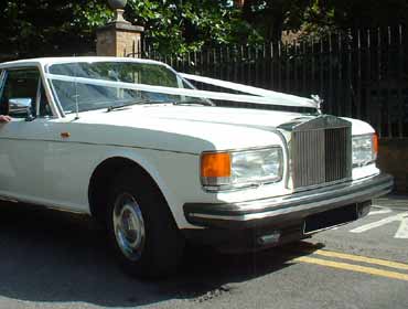 White Rolls Royce Silver Spirit